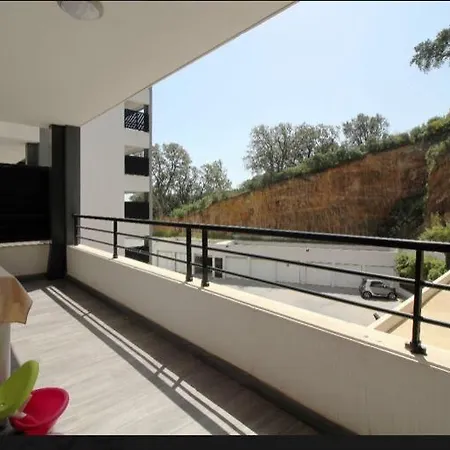 Lägenhet T3 Moderne Et Spacieux A Bastia (Corsica)