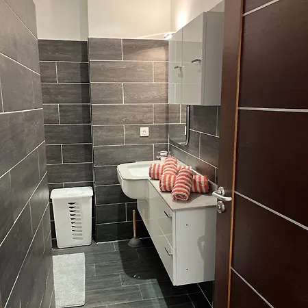 T3 Moderne Et Spacieux A *